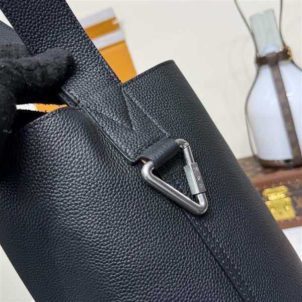 2026120181648508 270